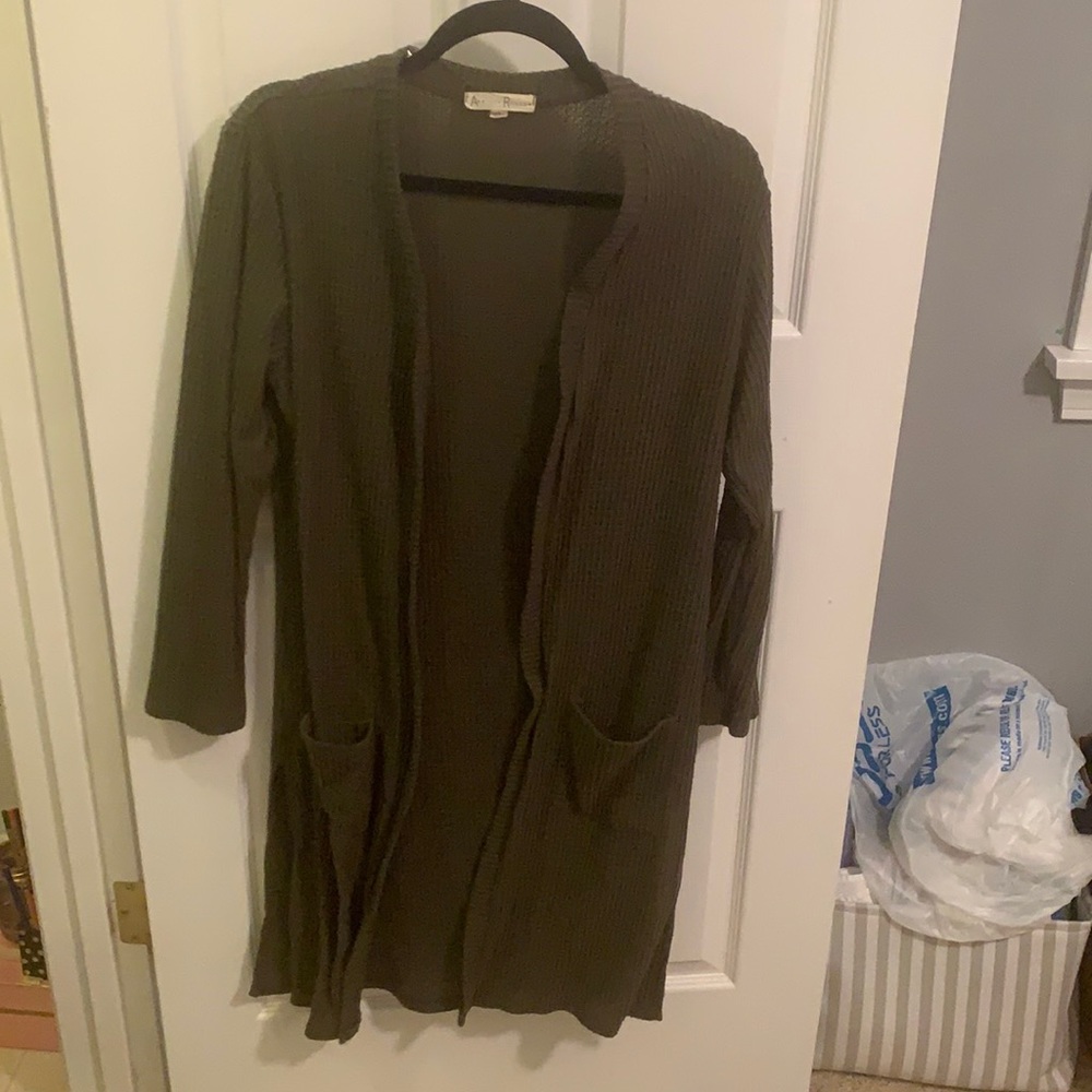 Long olive cardigan with pockets